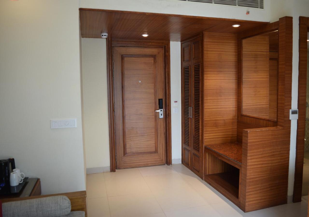 Sea Breeze Max Resort & Spa Margao Eksteriør billede