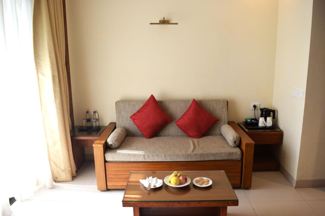 Sea Breeze Max Resort & Spa Margao Eksteriør billede