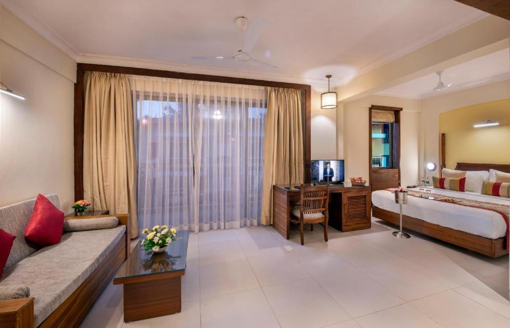 Sea Breeze Max Resort & Spa Margao Eksteriør billede