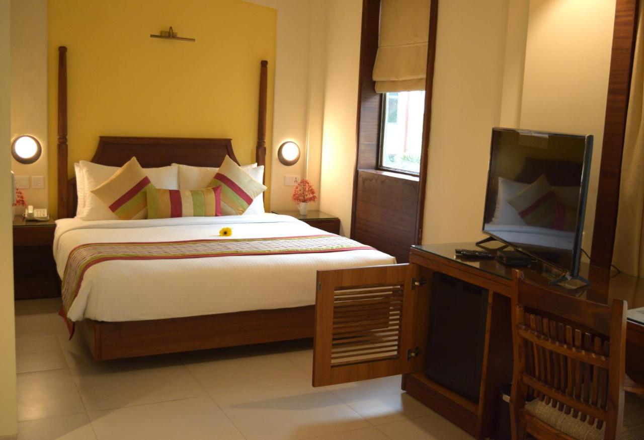 Sea Breeze Max Resort & Spa Margao Eksteriør billede