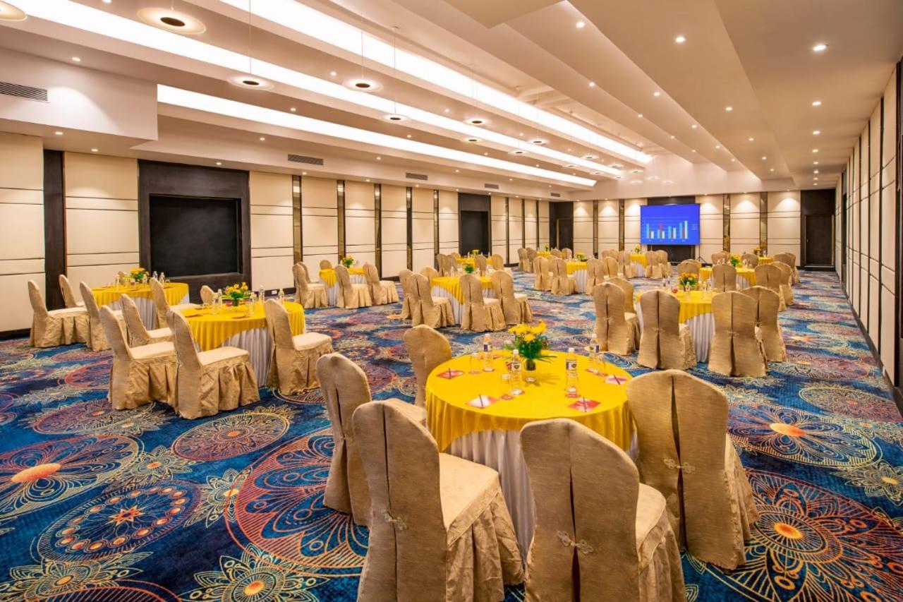 Sea Breeze Max Resort & Spa Margao Eksteriør billede