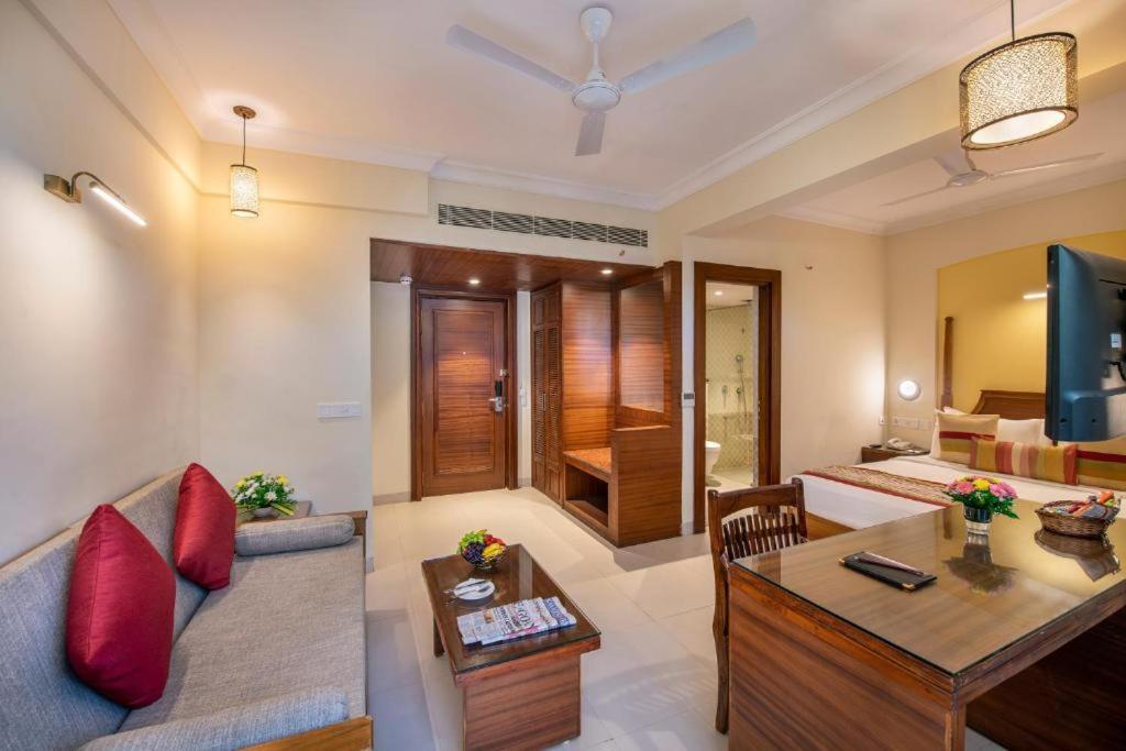 Sea Breeze Max Resort & Spa Margao Eksteriør billede